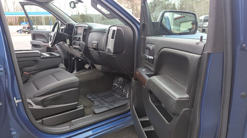 GMC Sierra 1500 SLE Double Cab 4WD 2015