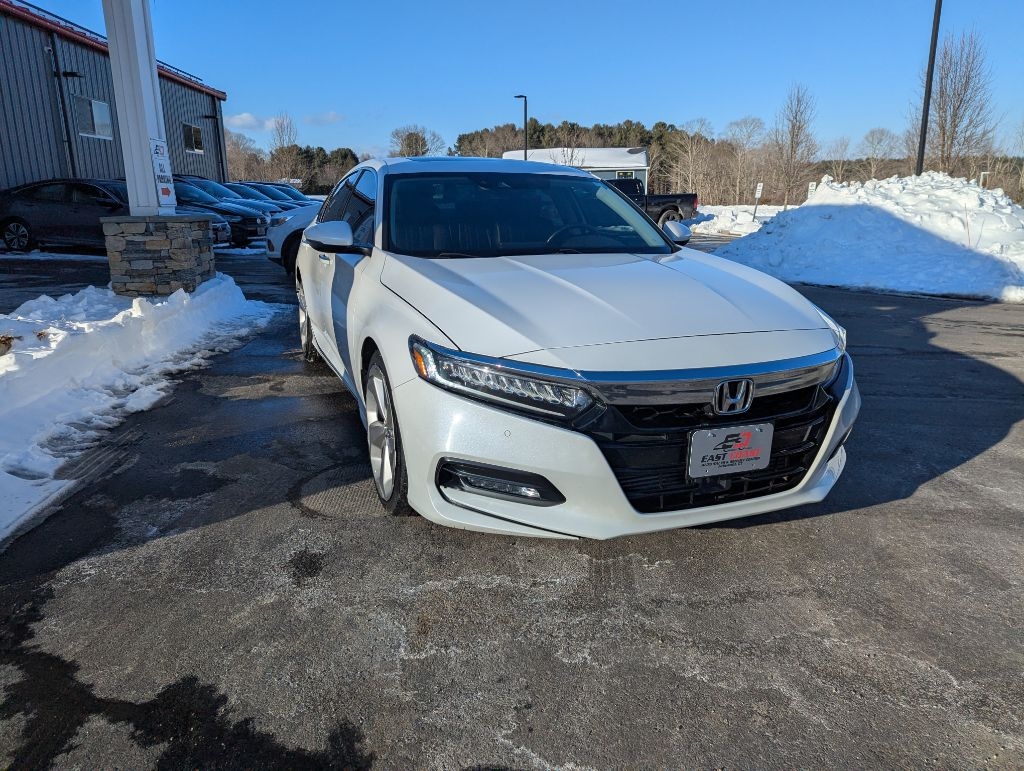 Honda Accord Touring 2.0T 10A 2018
