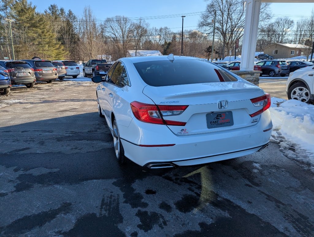 Honda Accord Touring 2.0T 10A 2018