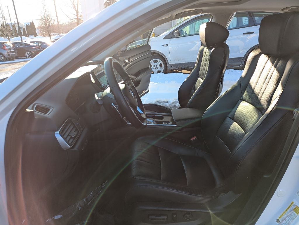 Honda Accord Touring 2.0T 10A 2018