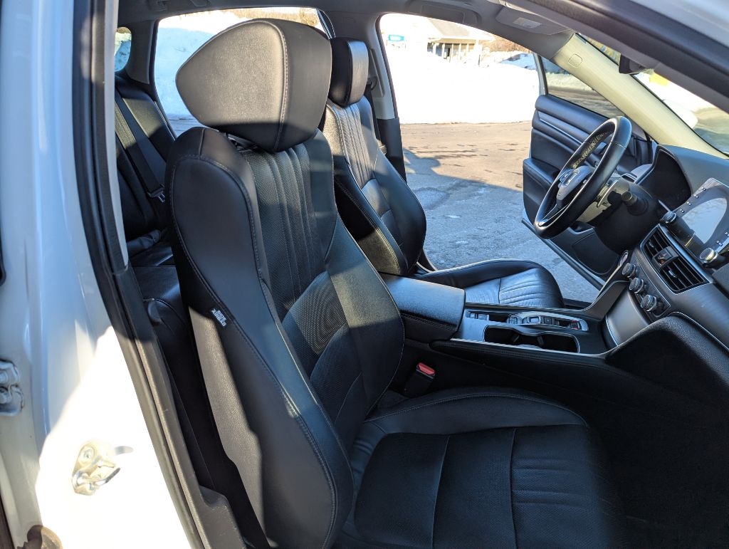 Honda Accord Touring 2.0T 10A 2018