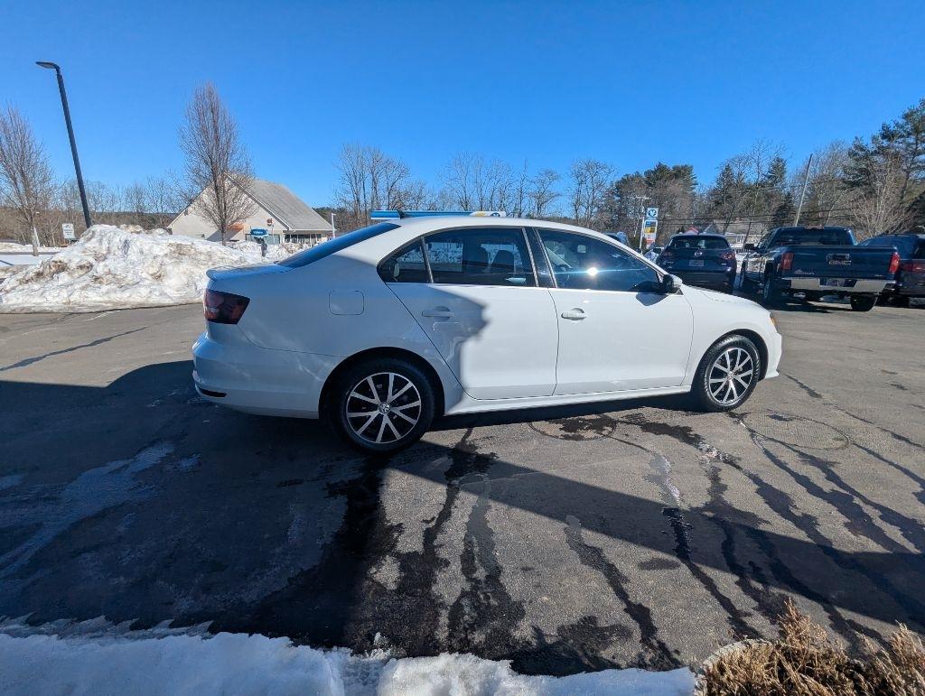 Volkswagen Jetta 1.4T SE 6A 2018