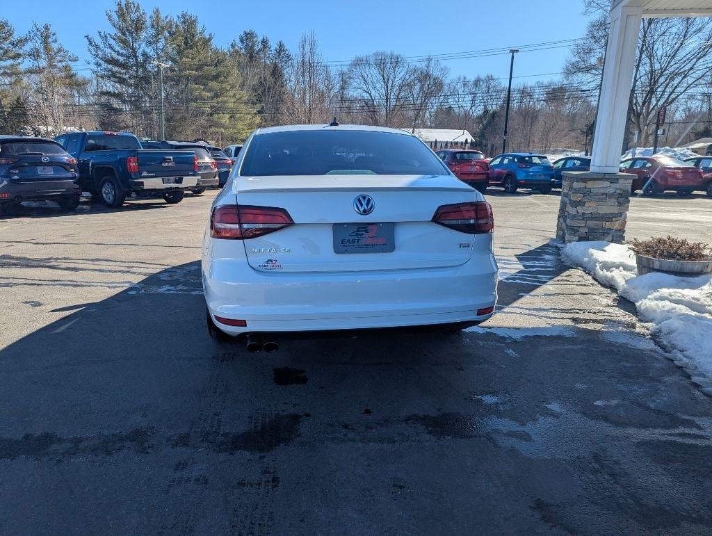 Volkswagen Jetta 1.4T SE 6A 2018