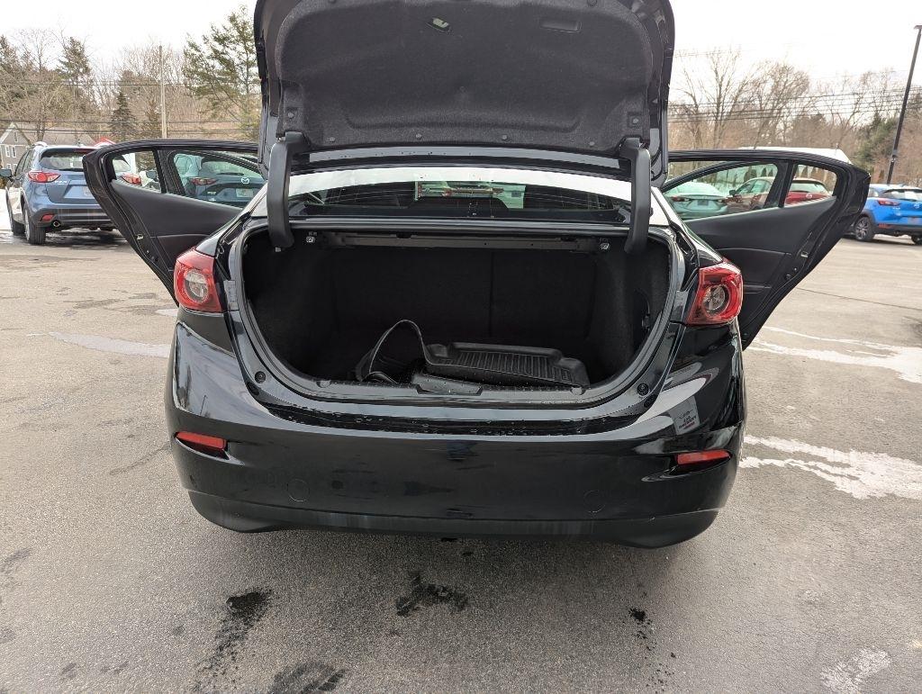 Mazda MAZDA3 s Touring AT 4-Door 2018