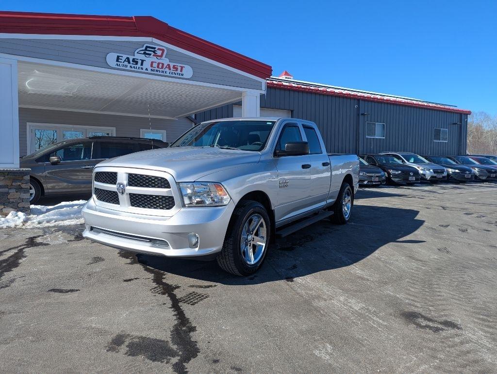 RAM 1500 Tradesman Quad Cab 4WD 2017