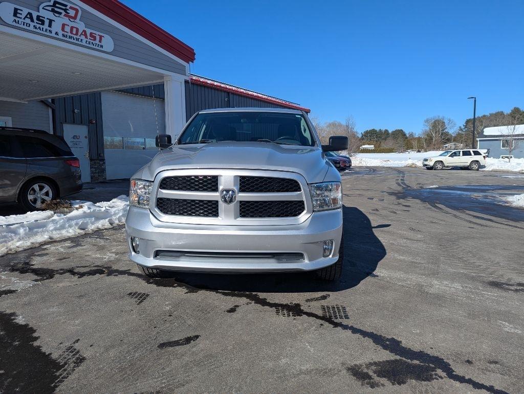 RAM 1500 Tradesman Quad Cab 4WD 2017