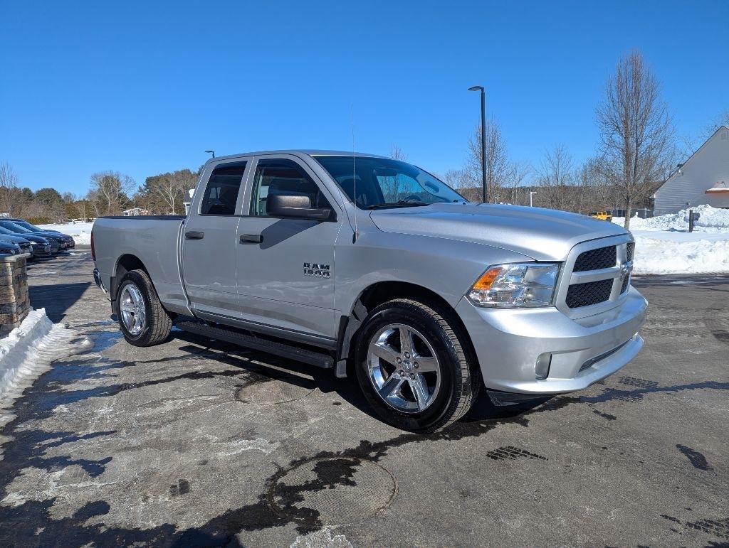 RAM 1500 Tradesman Quad Cab 4WD 2017