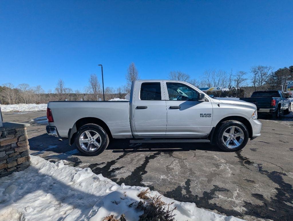 RAM 1500 Tradesman Quad Cab 4WD 2017