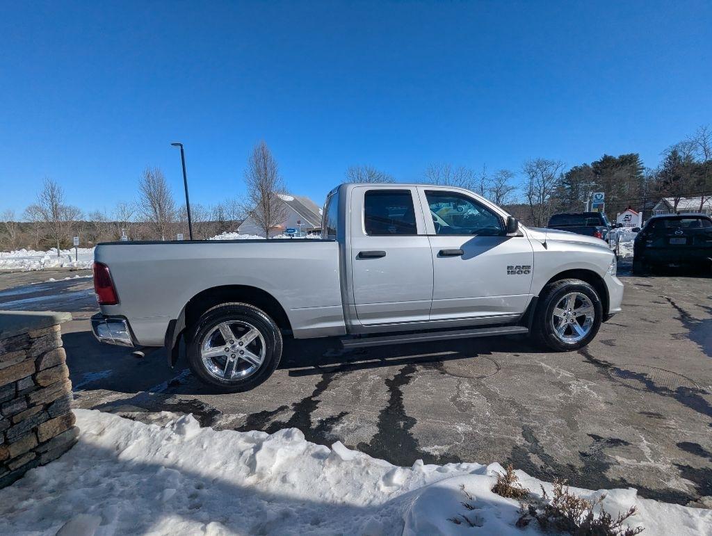RAM 1500 Tradesman Quad Cab 4WD 2017