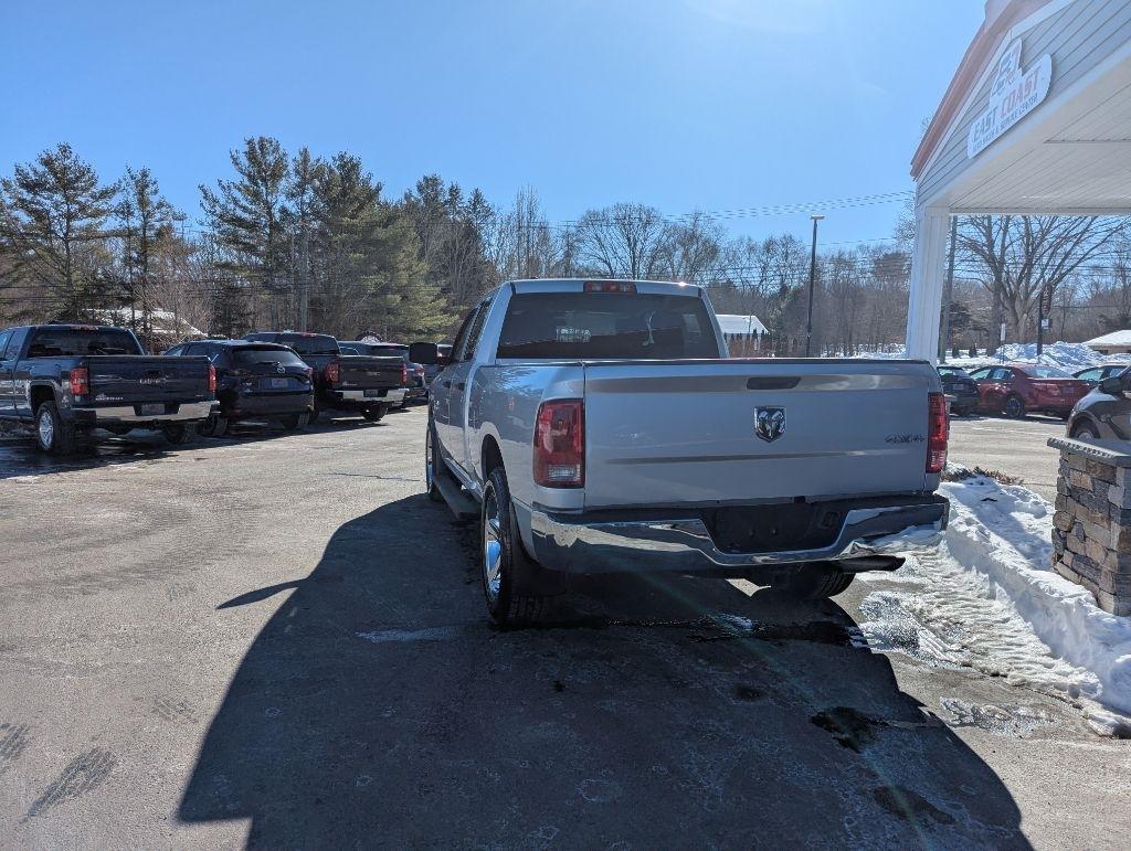 RAM 1500 Tradesman Quad Cab 4WD 2017