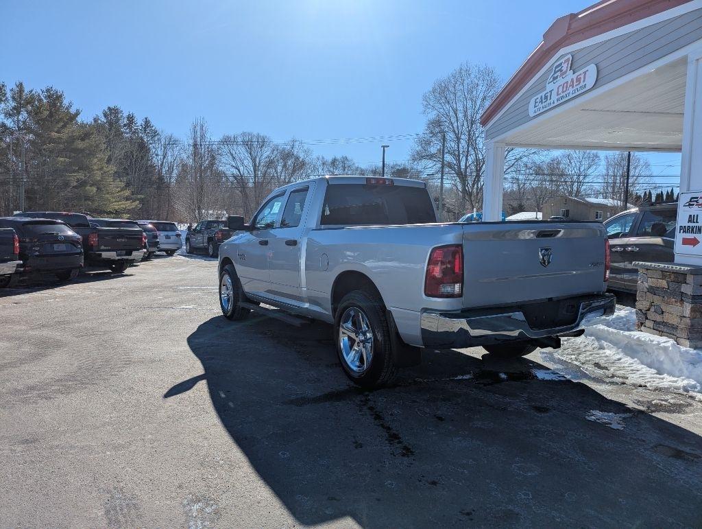 RAM 1500 Tradesman Quad Cab 4WD 2017