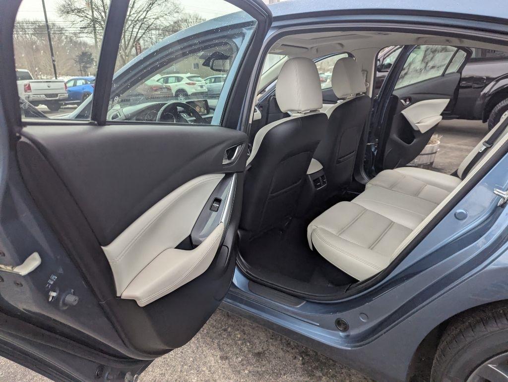 Mazda MAZDA6 i Grand Touring 2016