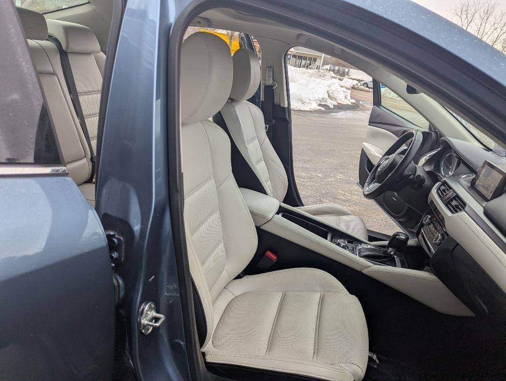 Mazda MAZDA6 i Grand Touring 2016