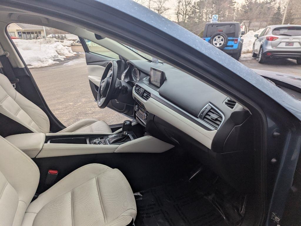 Mazda MAZDA6 i Grand Touring 2016