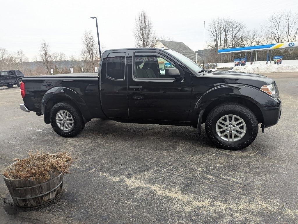 Nissan Frontier S Crew Cab 5AT 4WD 2015