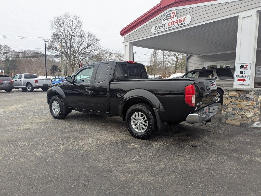 Nissan Frontier S Crew Cab 5AT 4WD 2015