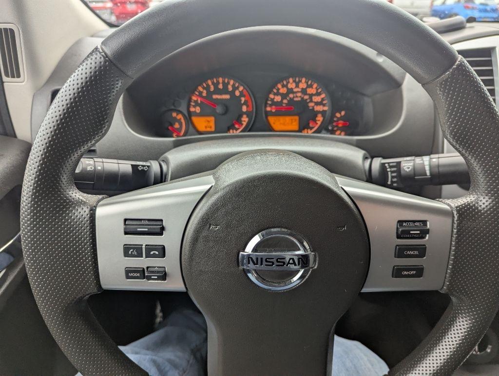 Nissan Frontier S Crew Cab 5AT 4WD 2015