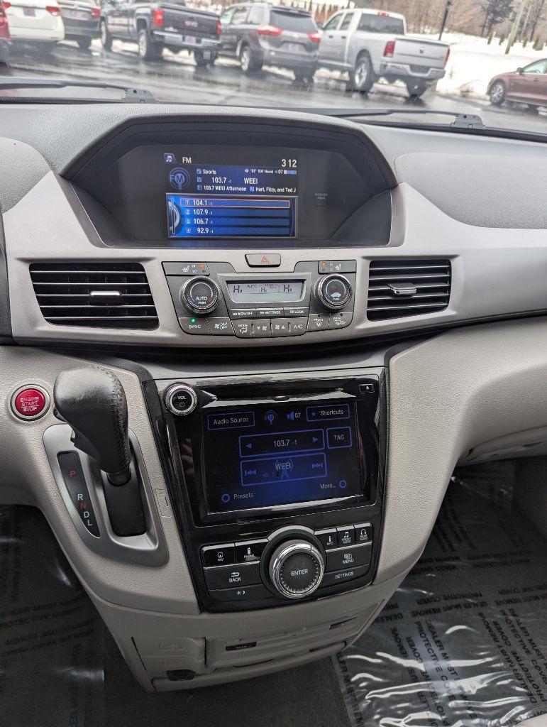 Honda Odyssey Touring 2015