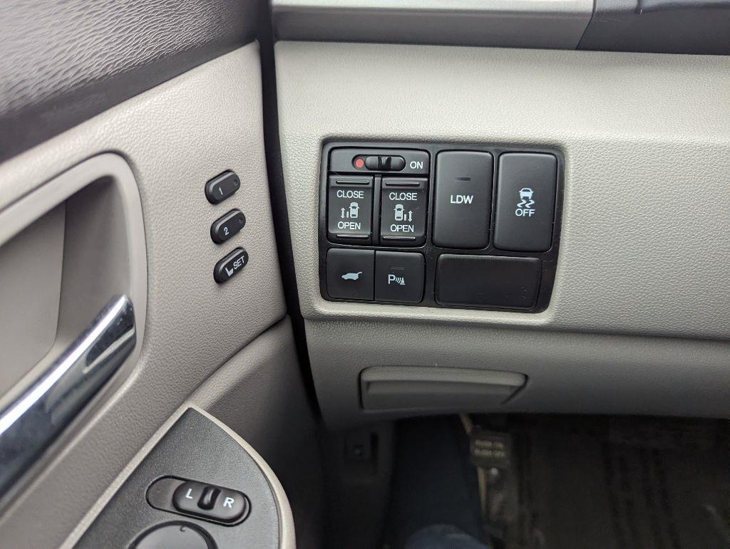 Honda Odyssey Touring 2015