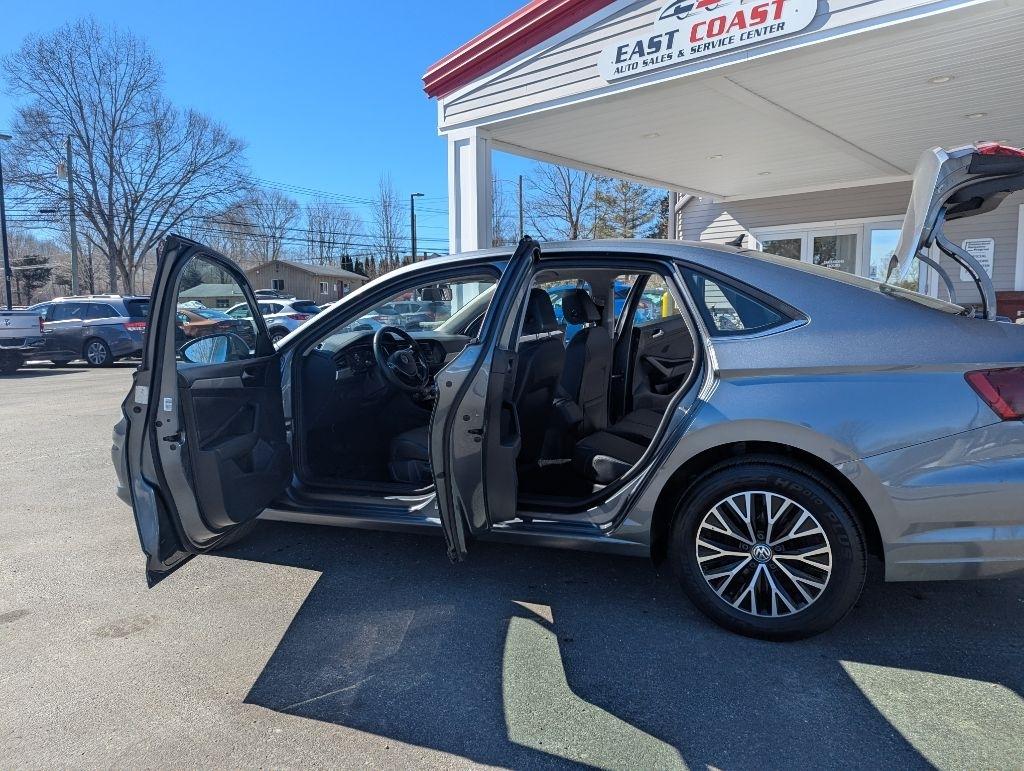 Volkswagen Jetta 1.4T S 8A 2019