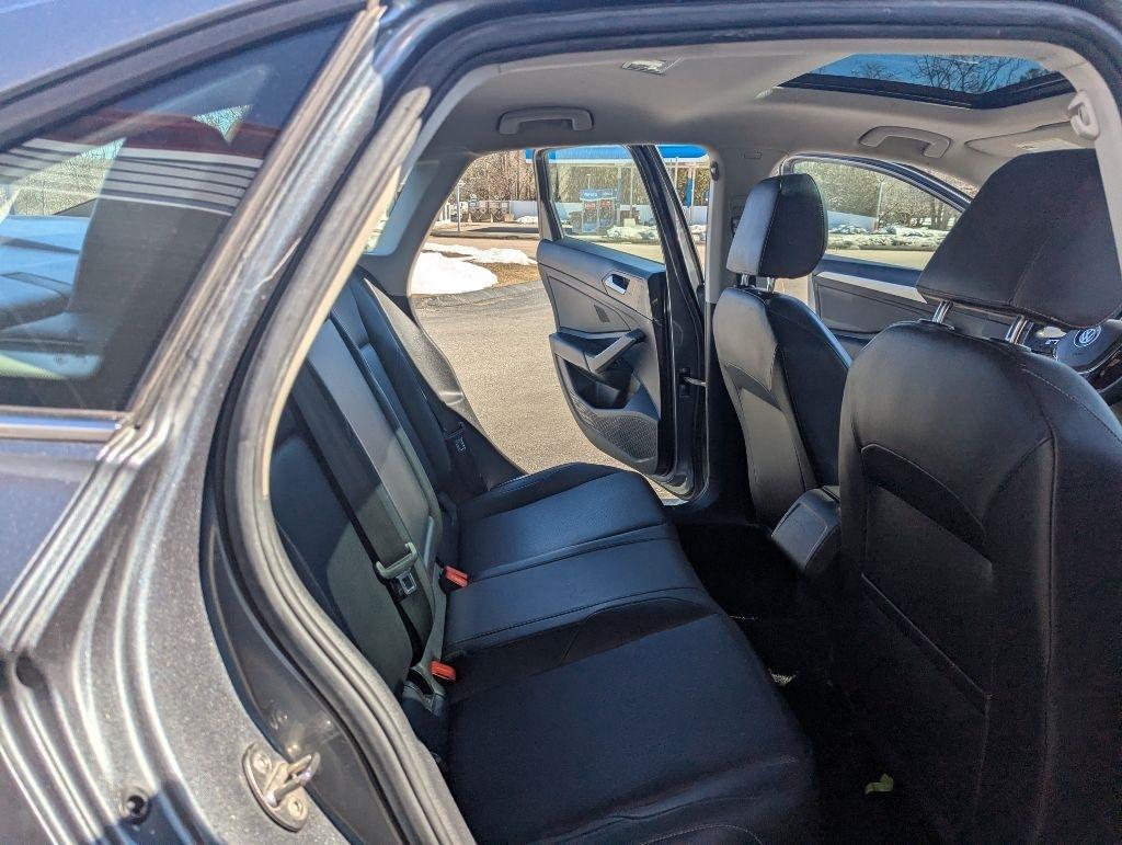 Volkswagen Jetta 1.4T S 8A 2019