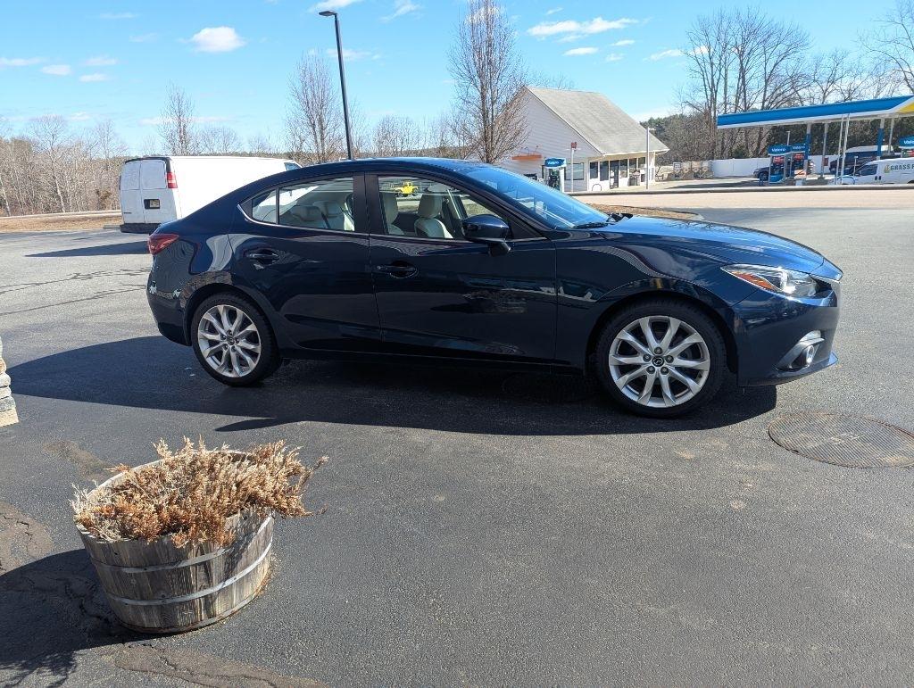 Mazda MAZDA3 s Grand Touring MT 4-Door 2015