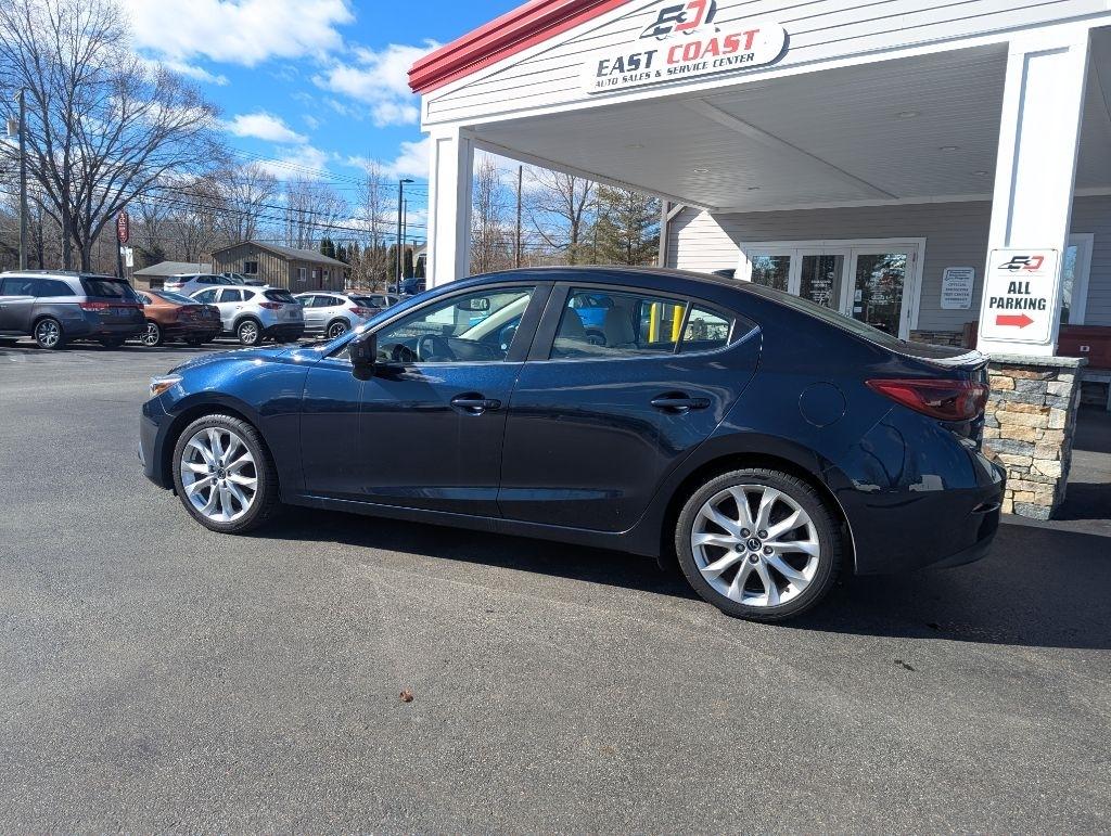 Mazda MAZDA3 s Grand Touring MT 4-Door 2015