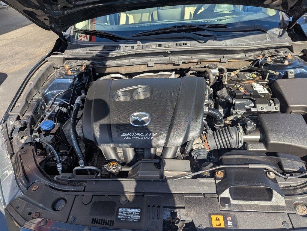 Mazda MAZDA3 s Grand Touring MT 4-Door 2015