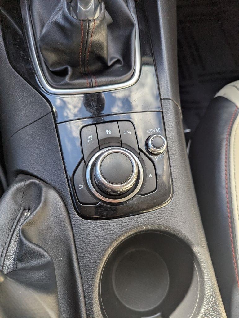 Mazda MAZDA3 s Grand Touring MT 4-Door 2015