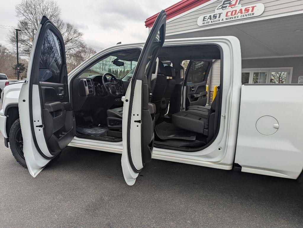 GMC Sierra 1500 SLT Crew Cab Long Box 4WD 2017