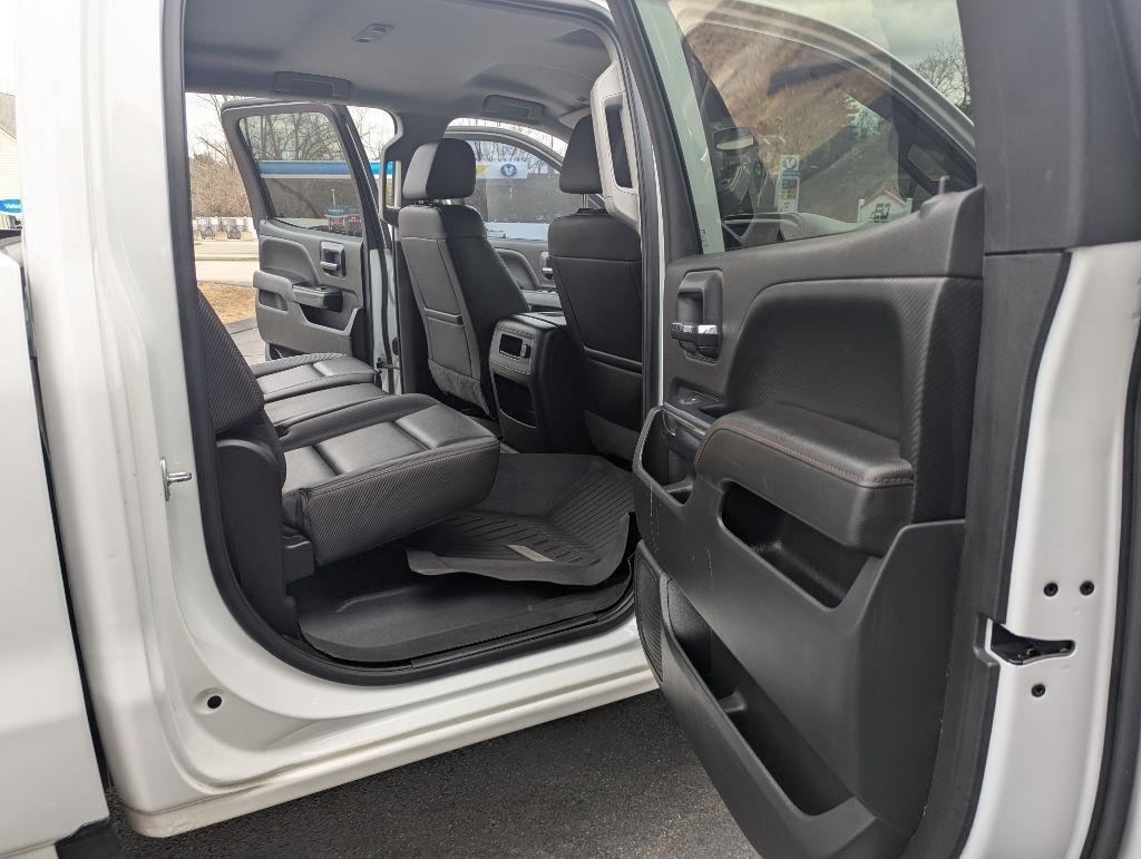 GMC Sierra 1500 SLT Crew Cab Long Box 4WD 2017