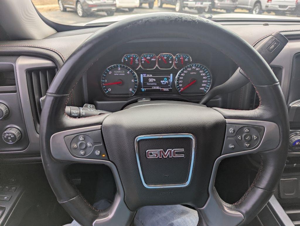 GMC Sierra 1500 SLT Crew Cab Long Box 4WD 2017