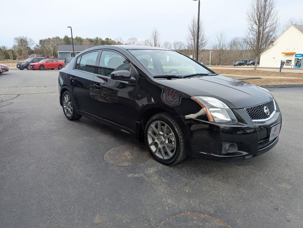 Nissan Sentra SE-R Spec V 2012