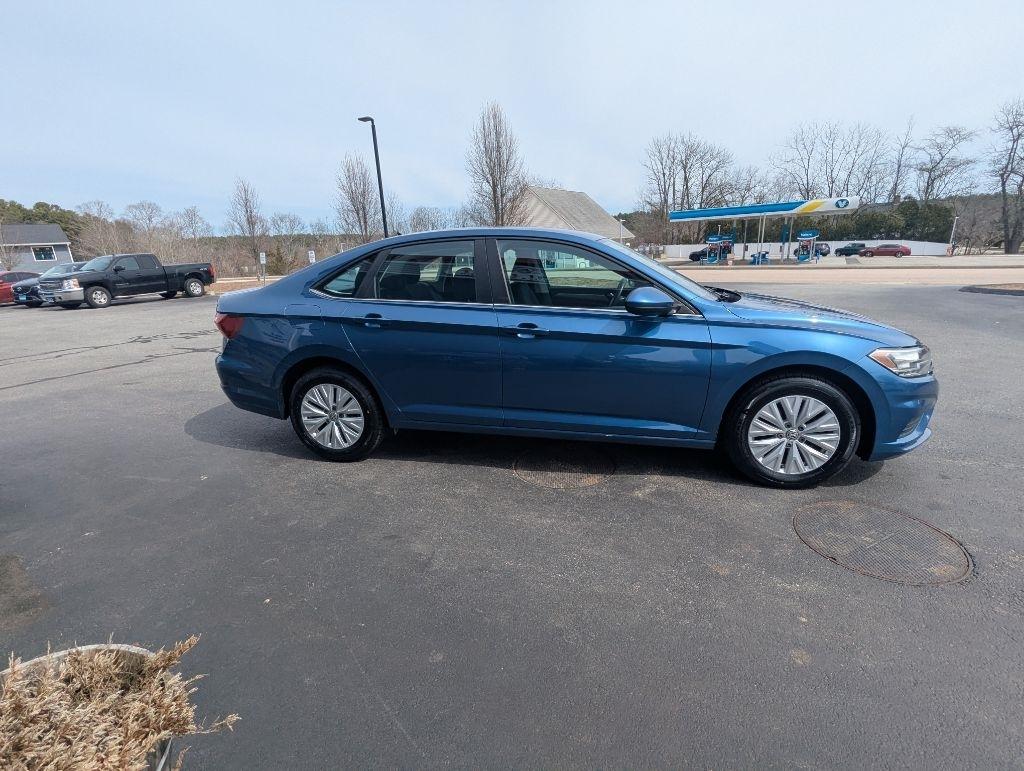 Volkswagen Jetta 1.4T S 8A 2019
