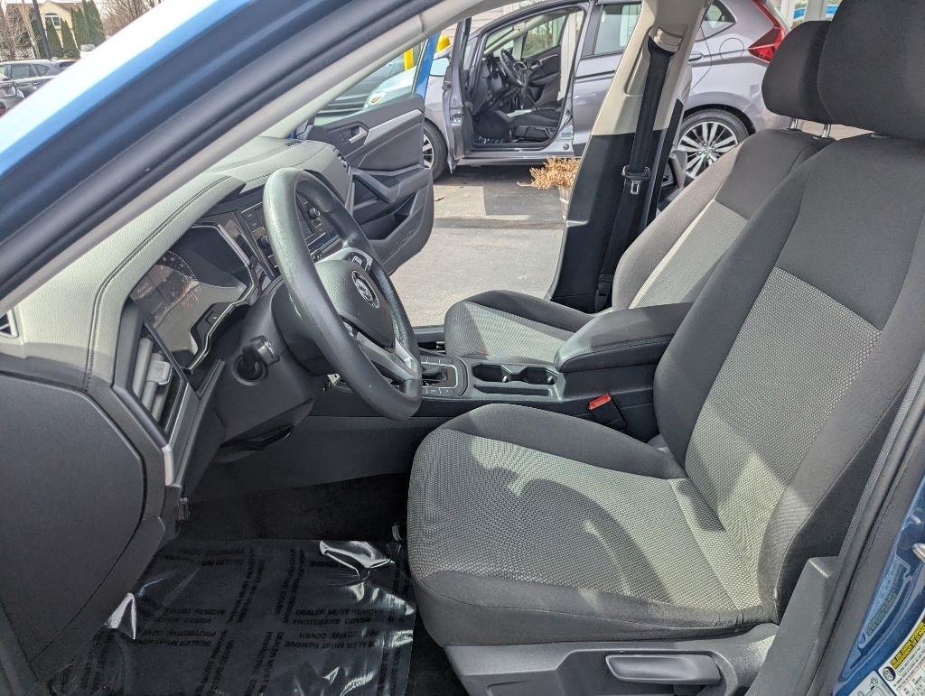 Volkswagen Jetta 1.4T S 8A 2019