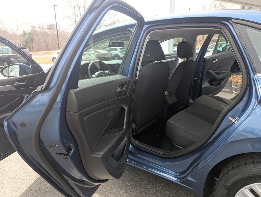 Volkswagen Jetta 1.4T S 8A 2019