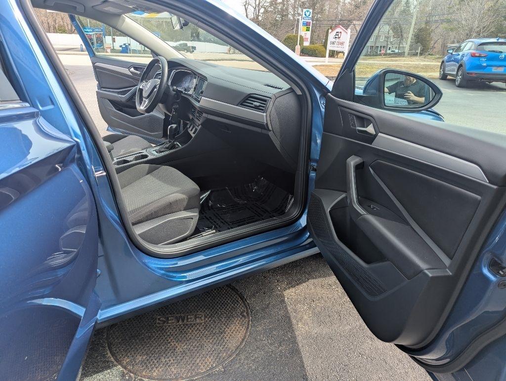 Volkswagen Jetta 1.4T S 8A 2019