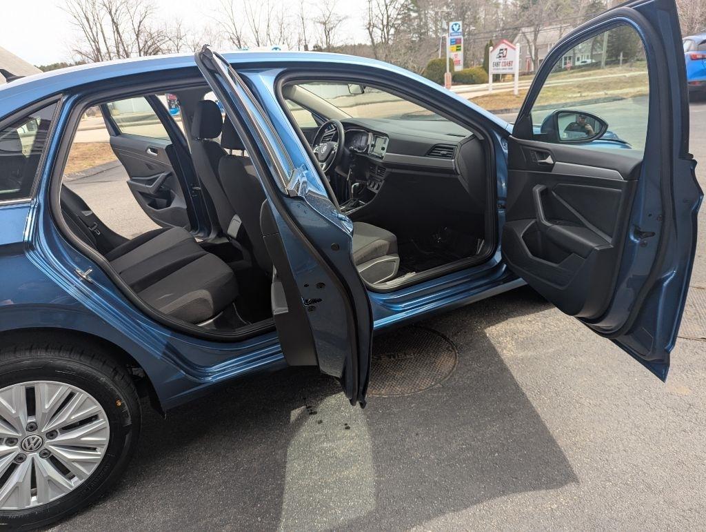 Volkswagen Jetta 1.4T S 8A 2019