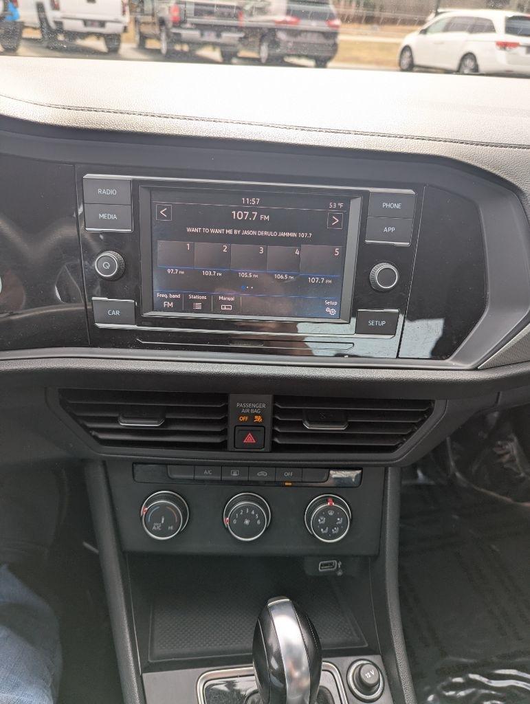 Volkswagen Jetta 1.4T S 8A 2019