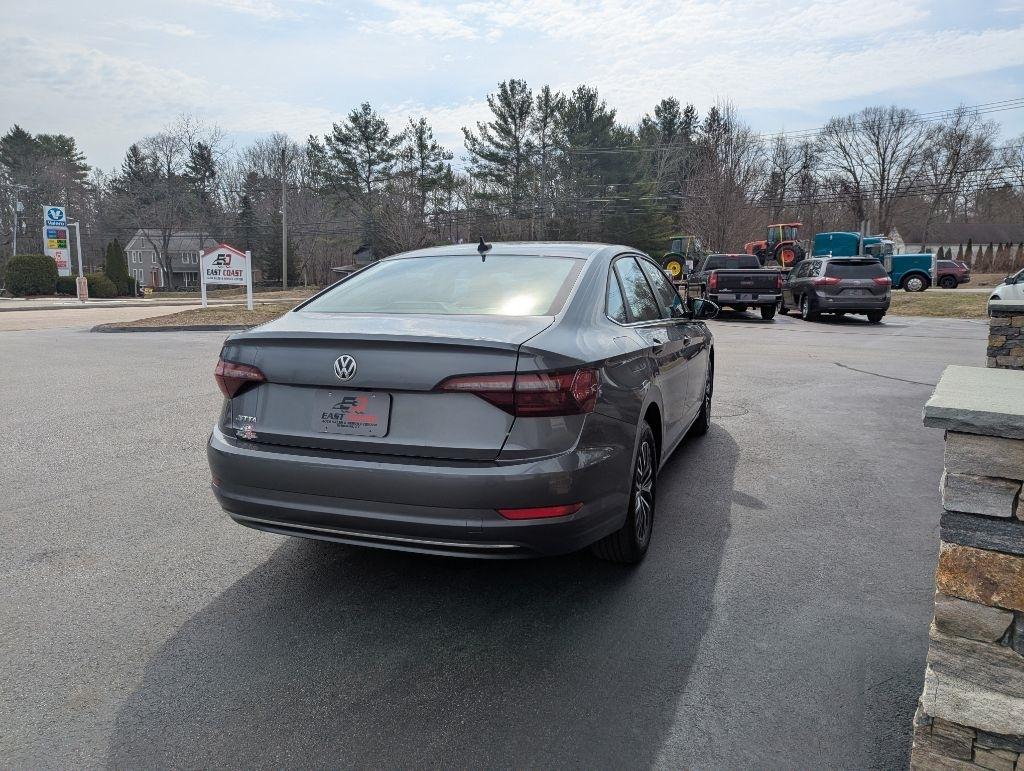 Volkswagen Jetta 1.4T S 8A 2021