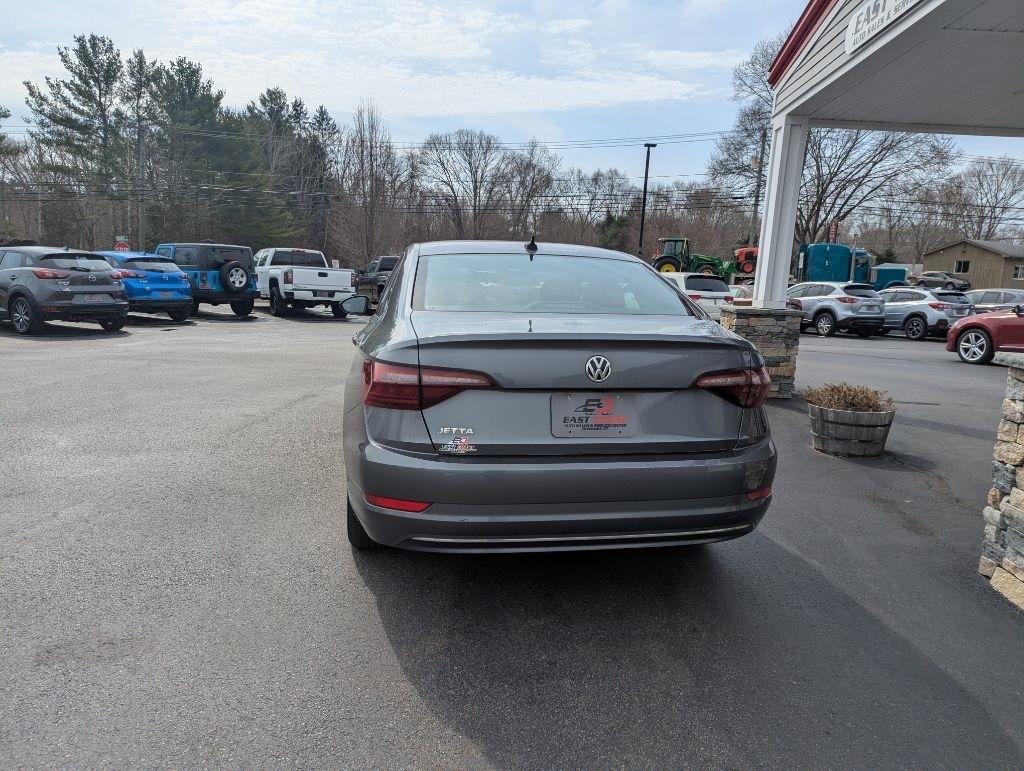 Volkswagen Jetta 1.4T S 8A 2021