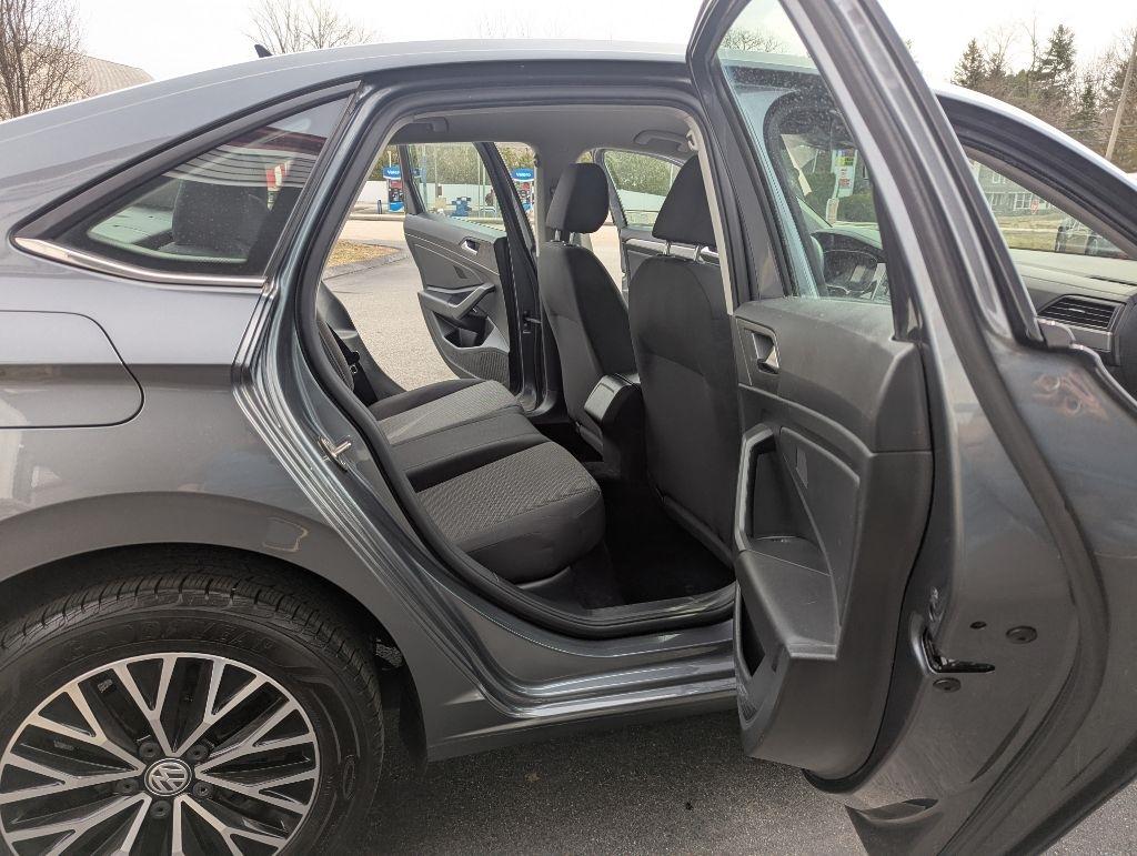 Volkswagen Jetta 1.4T S 8A 2021