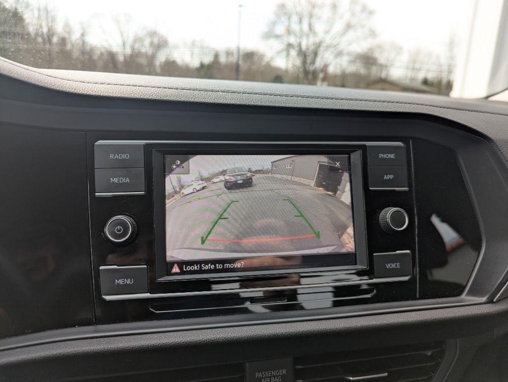 Volkswagen Jetta 1.4T S 8A 2021