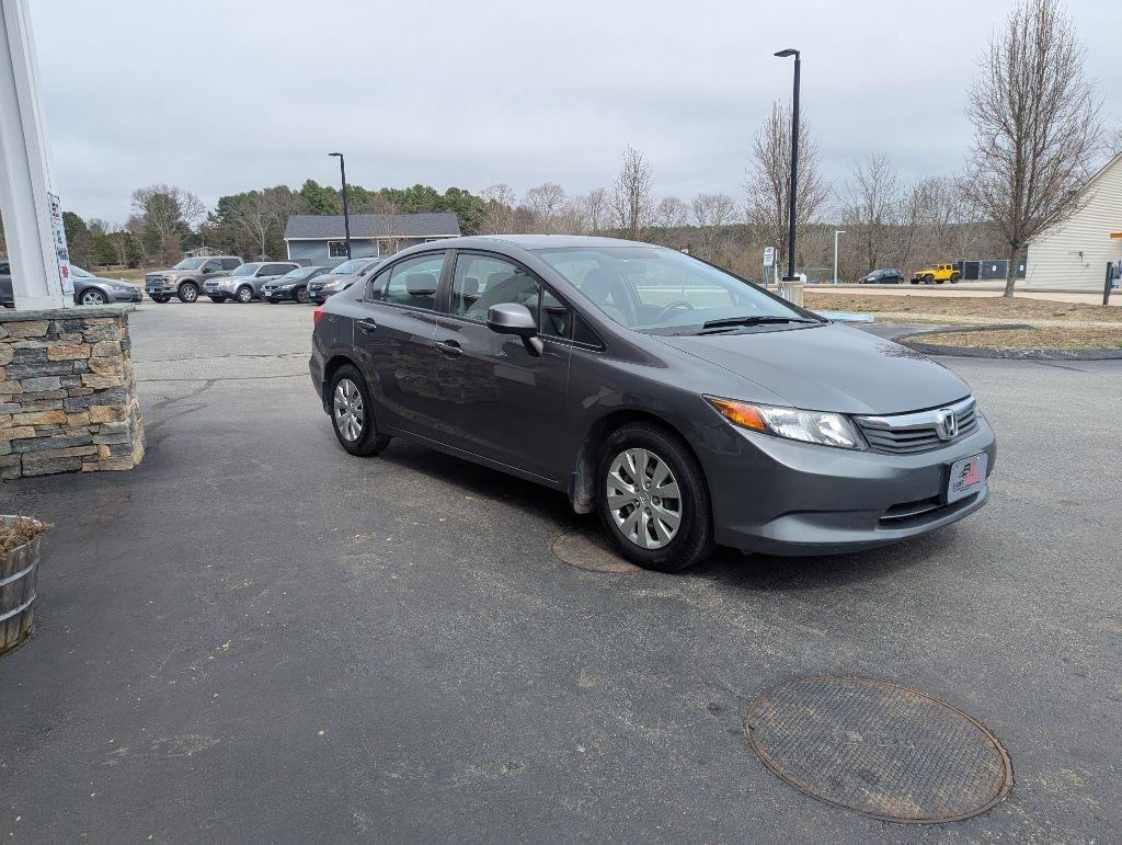 Honda Civic LX Sedan 5-Speed AT 2012