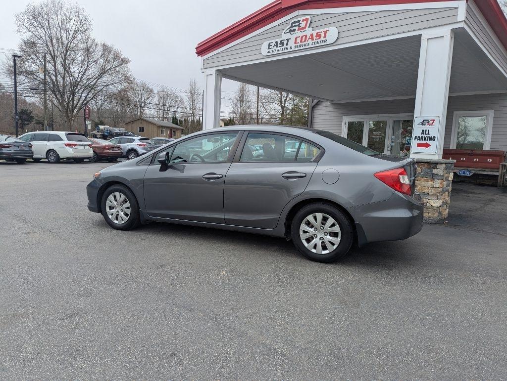 Honda Civic LX Sedan 5-Speed AT 2012