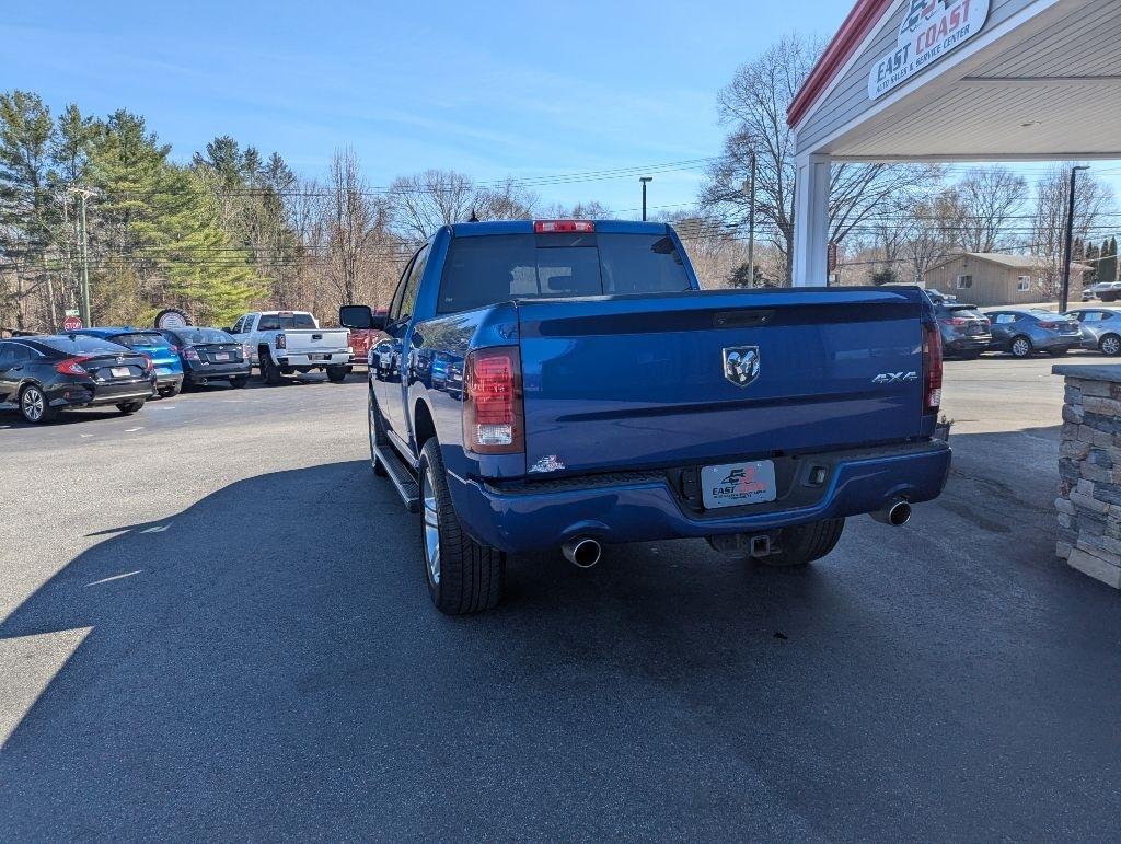 RAM 1500 Sport Crew Cab SWB 4WD 2016