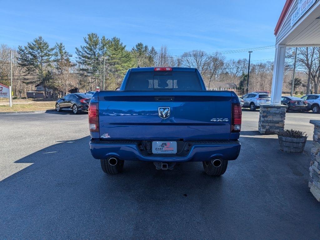 RAM 1500 Sport Crew Cab SWB 4WD 2016