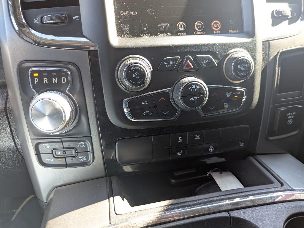 RAM 1500 Sport Crew Cab SWB 4WD 2016