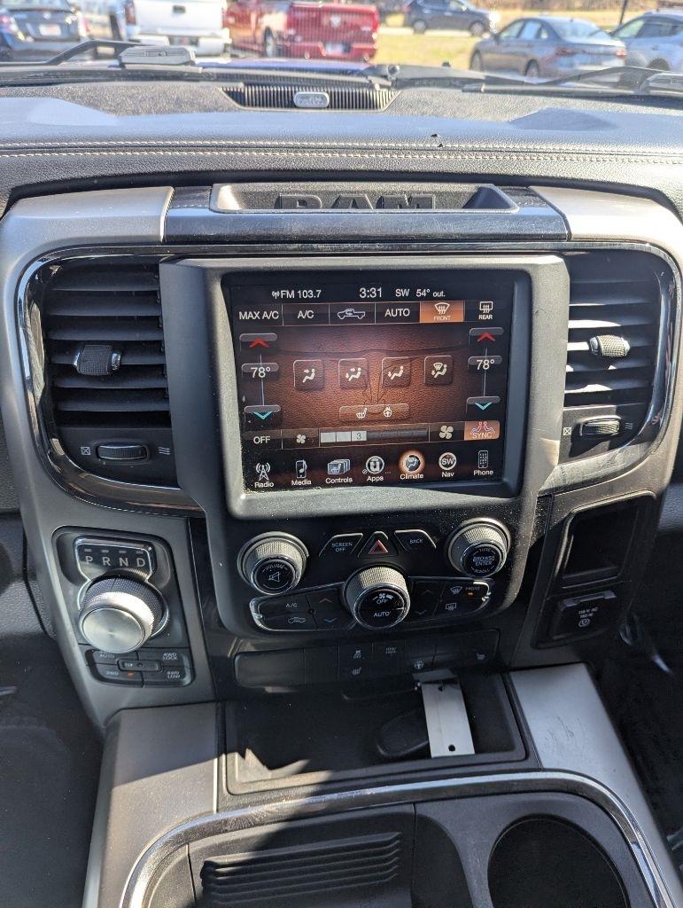 RAM 1500 Sport Crew Cab SWB 4WD 2016