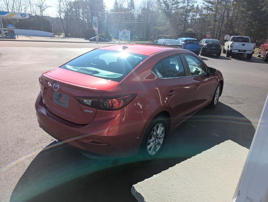 Mazda MAZDA3 I Grand Touring AT 4-Door 2015